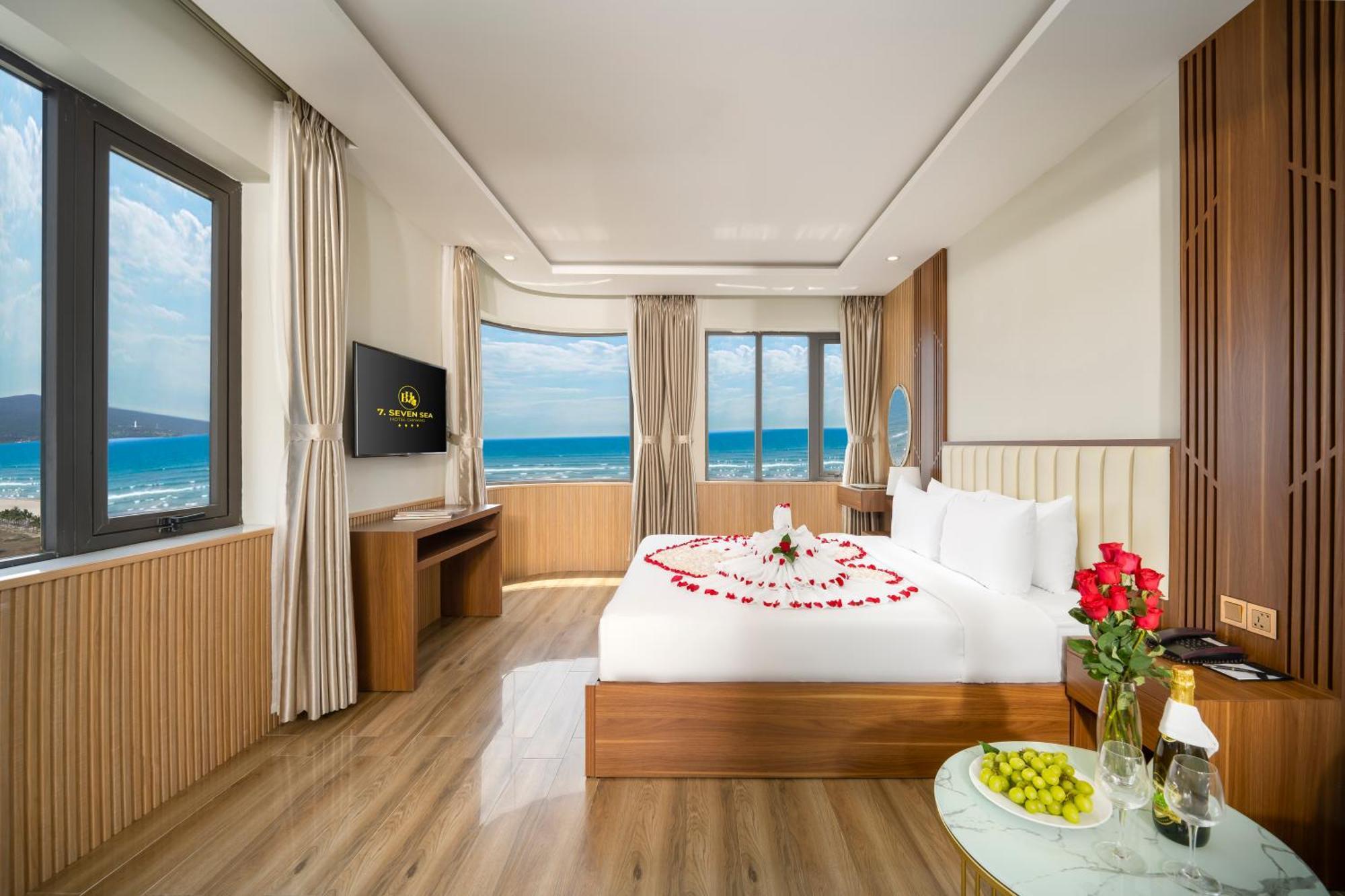 7 Seven Sea Hotel Da Nang Exterior photo