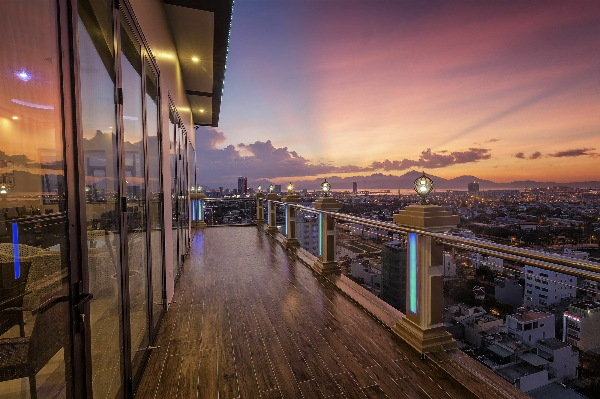 7 Seven Sea Hotel Da Nang Exterior photo